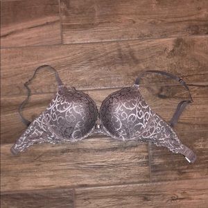 Fredricks Of Hollywood Bra